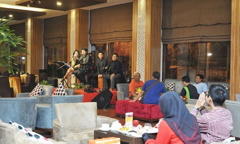 Cavinton Hotel Yogyakarta by Tritama Hospitality