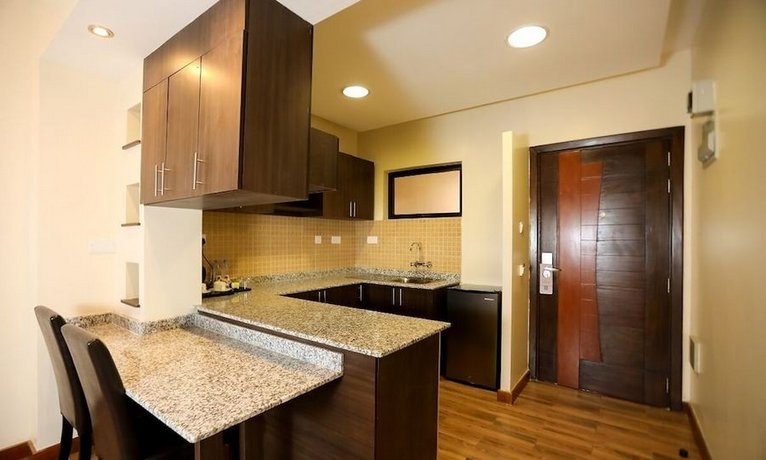 Bidwood Suite Hotel