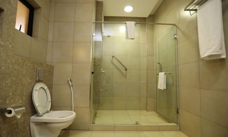 Bidwood Suite Hotel