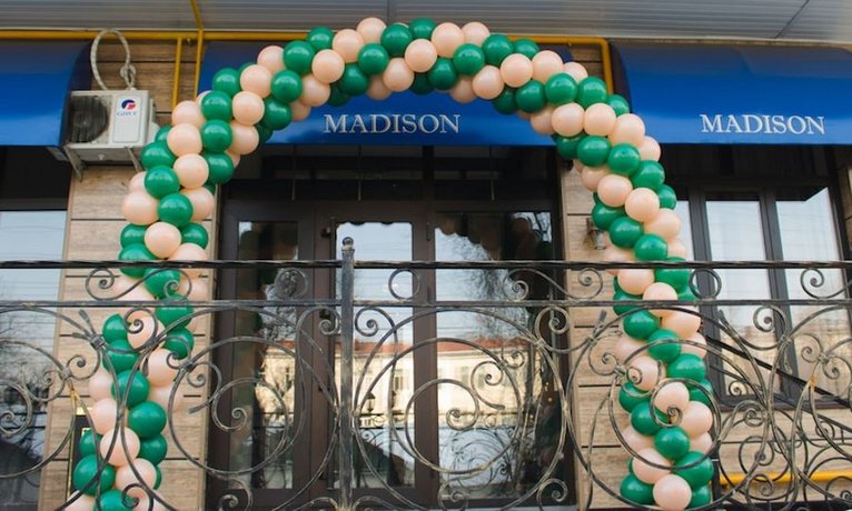 Madison Ave Hotel Bishkek