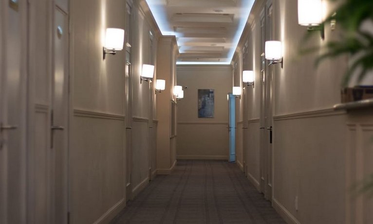 Madison Ave Hotel Bishkek