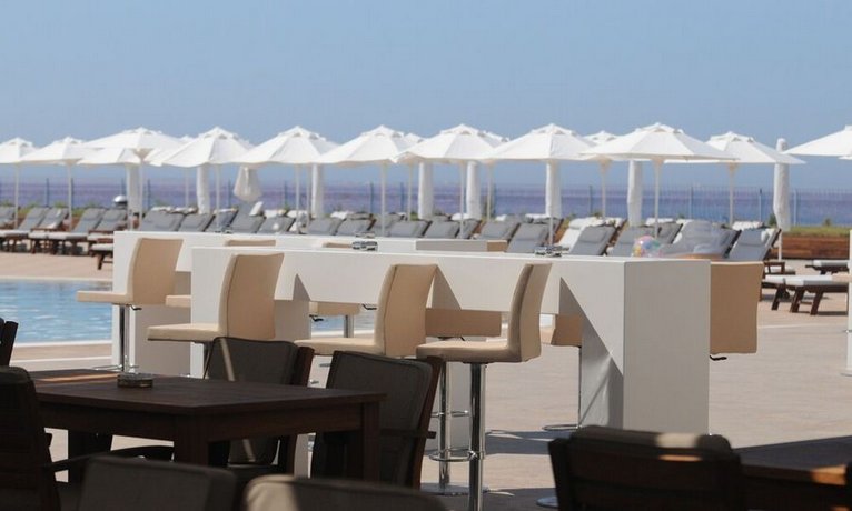 Gold Island Hotel