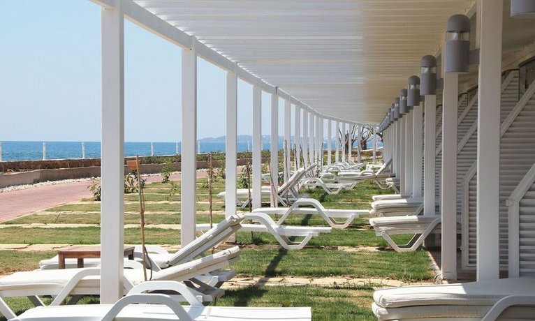 Gold Island Hotel
