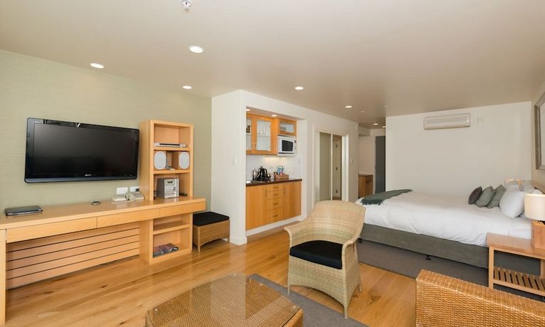 Paihia Beach Resort & Spa Hotel