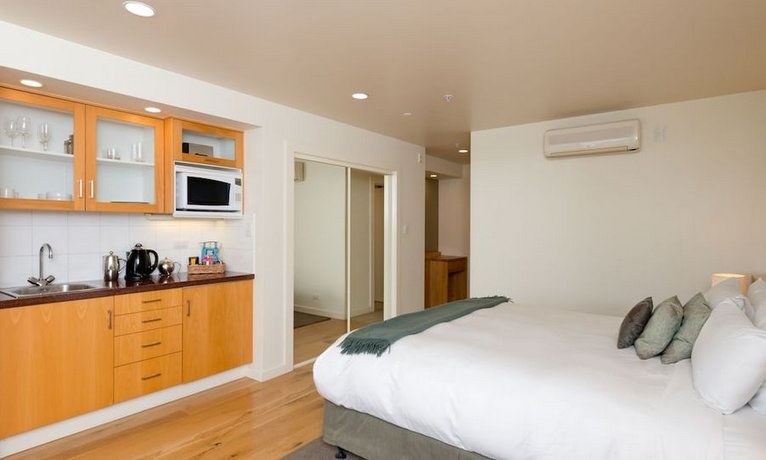Paihia Beach Resort & Spa Hotel