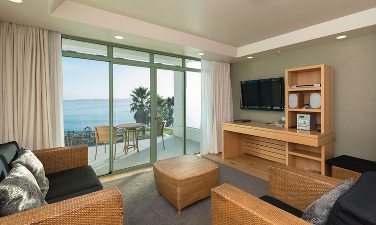 Paihia Beach Resort & Spa Hotel