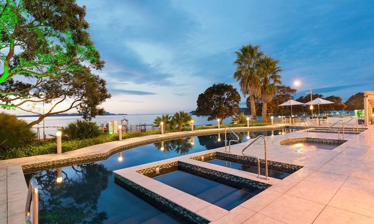 Paihia Beach Resort & Spa Hotel