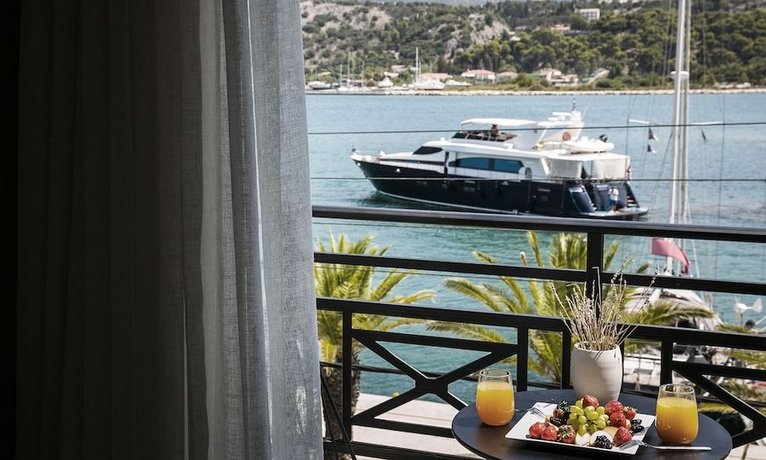 Kefalonia Grand Hotel