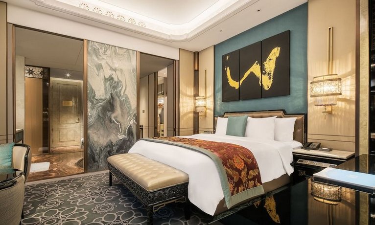 Wanda Reign Chengdu