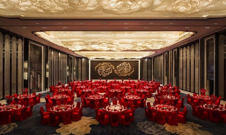 Wanda Reign Chengdu