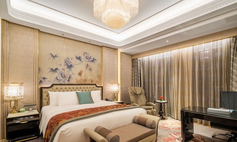 Wanda Reign Chengdu