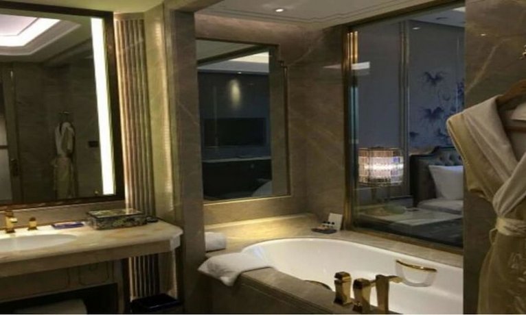 Wanda Reign Chengdu