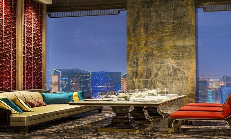 Wanda Reign Chengdu