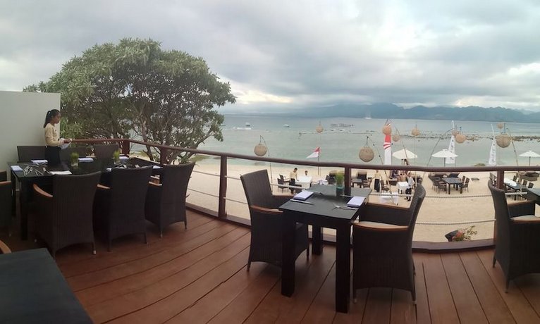 Kokomo Resort
