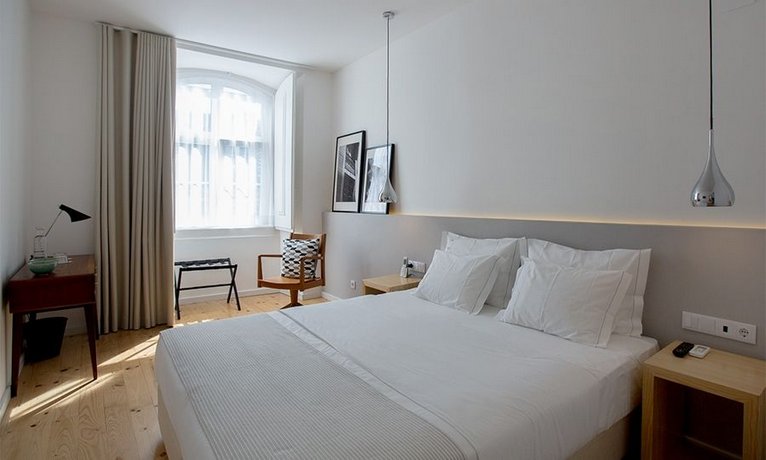 The 8 - Downtown Suites
