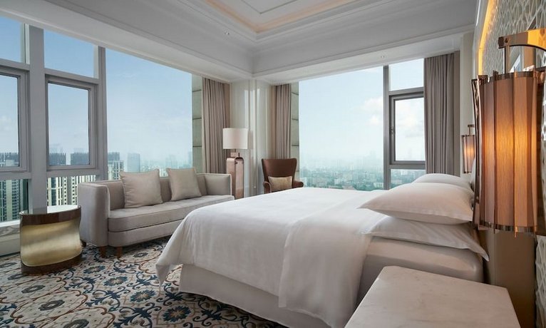 Sheraton Grand Wuhan Hankou Hotel