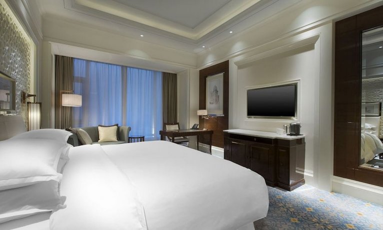 Sheraton Grand Wuhan Hankou Hotel