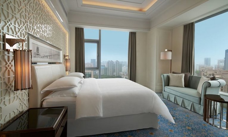 Sheraton Grand Wuhan Hankou Hotel