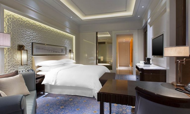 Sheraton Grand Wuhan Hankou Hotel