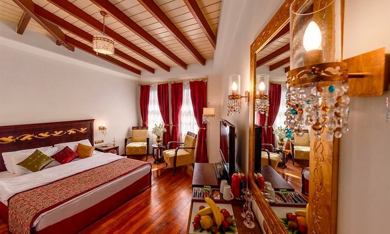Tuvana Hotel