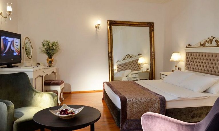 Tuvana Hotel