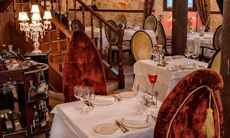 Tuvana Hotel