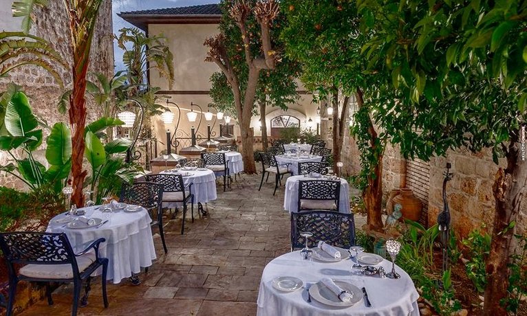 Tuvana Hotel