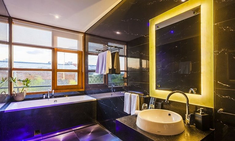 Imani Suites