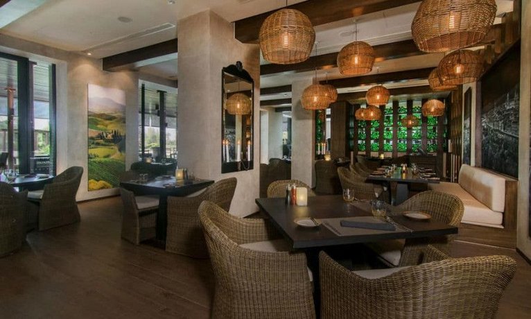 Le Meridien Suvarnabhumi Bangkok Golf Resort and Spa