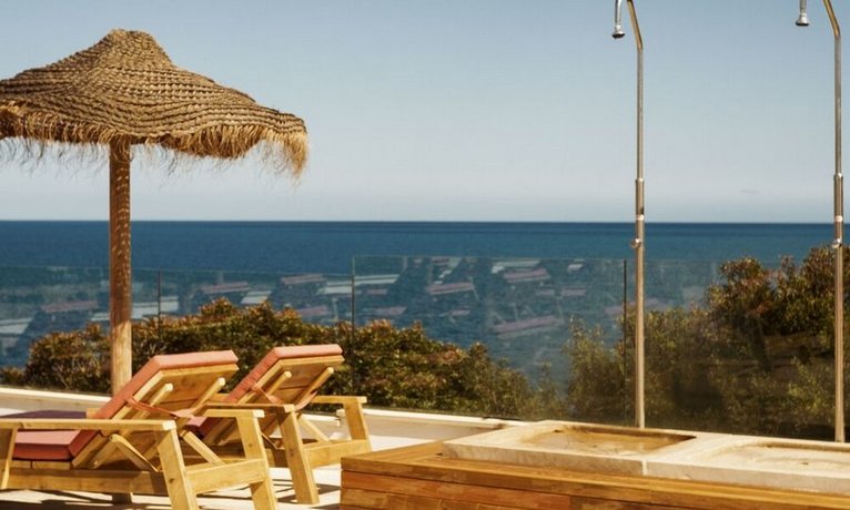 Valparaiso Hotel - Adults Only