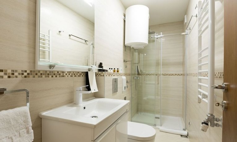 Prime Hotel Garni