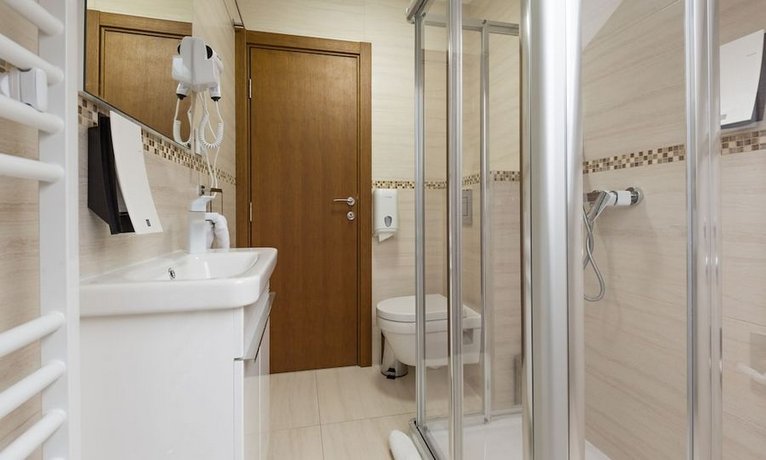 Prime Hotel Garni