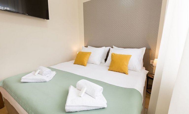 Prime Hotel Garni