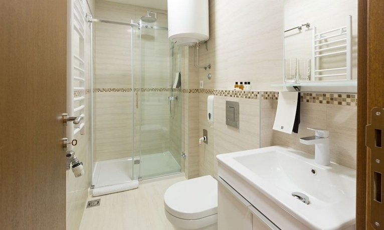 Prime Hotel Garni
