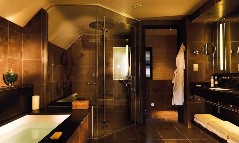 Belmond Le Manoir aux Quat'Saisons