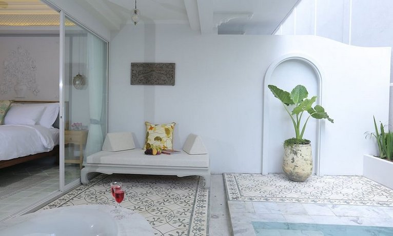 The Inside House