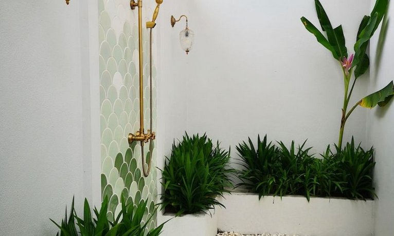 The Inside House