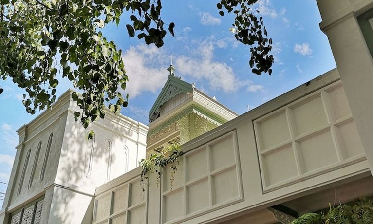 The Inside House