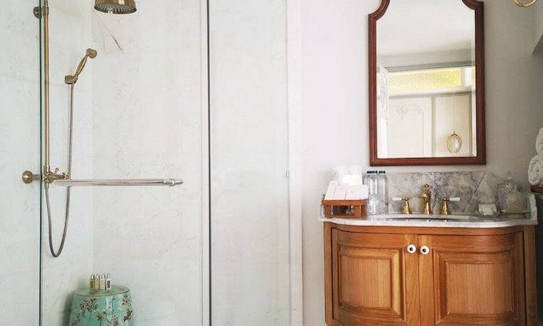 The Inside House
