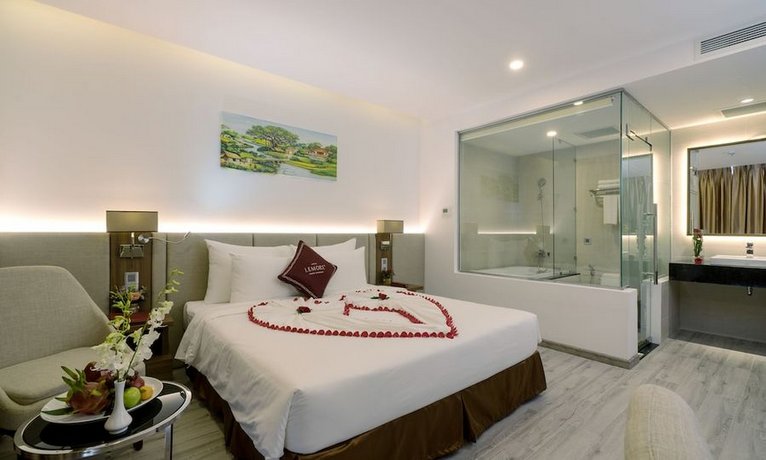 Le More Hotel