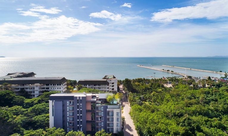 X2 Vibe Pattaya Seaphere Residence