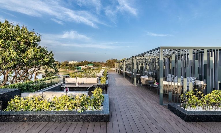 Hotel Lakend