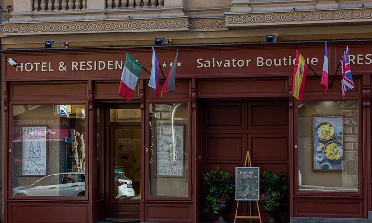 Salvator Boutique Hotel