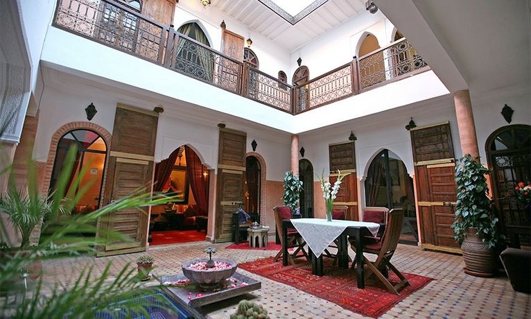 Riad Laora
