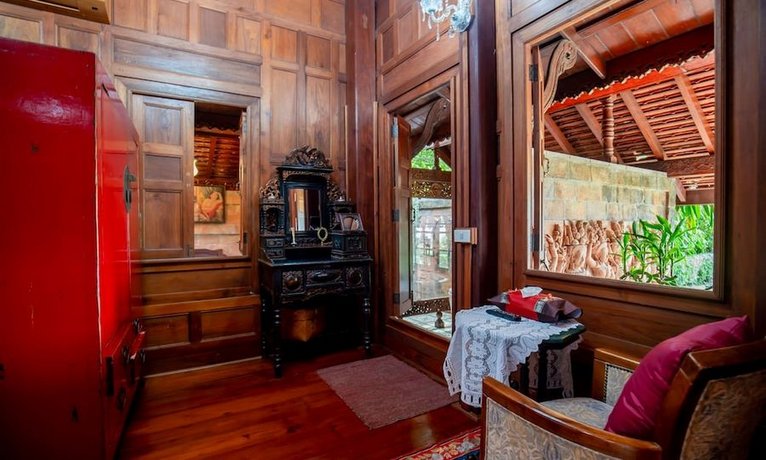 Royal Thai Villa Phuket