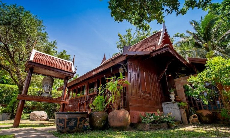Royal Thai Villa Phuket
