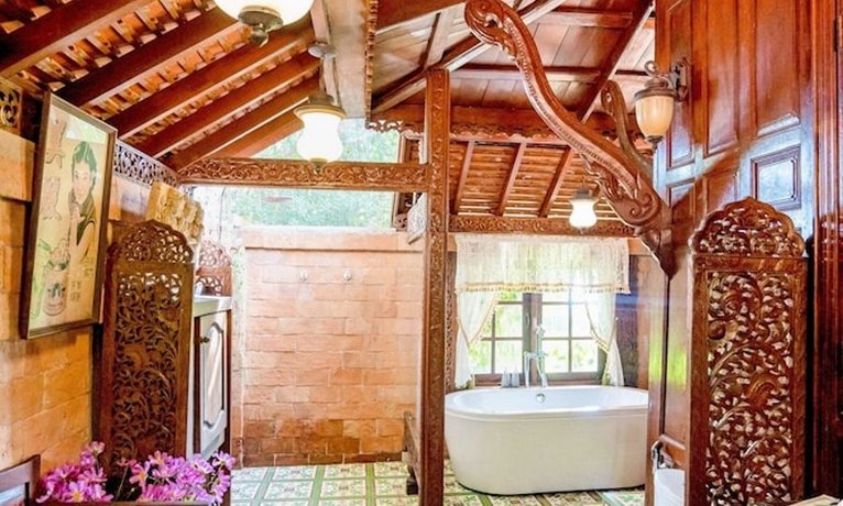 Royal Thai Villa Phuket