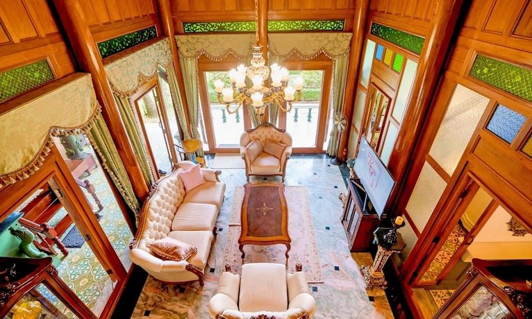 Royal Thai Villa Phuket