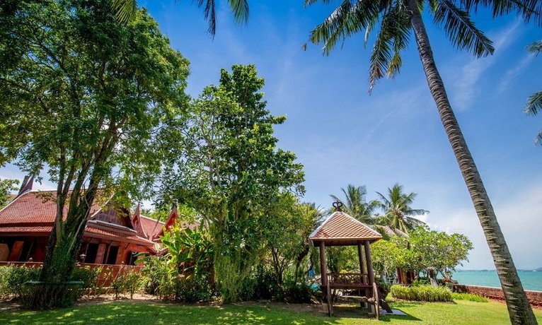 Royal Thai Villa Phuket