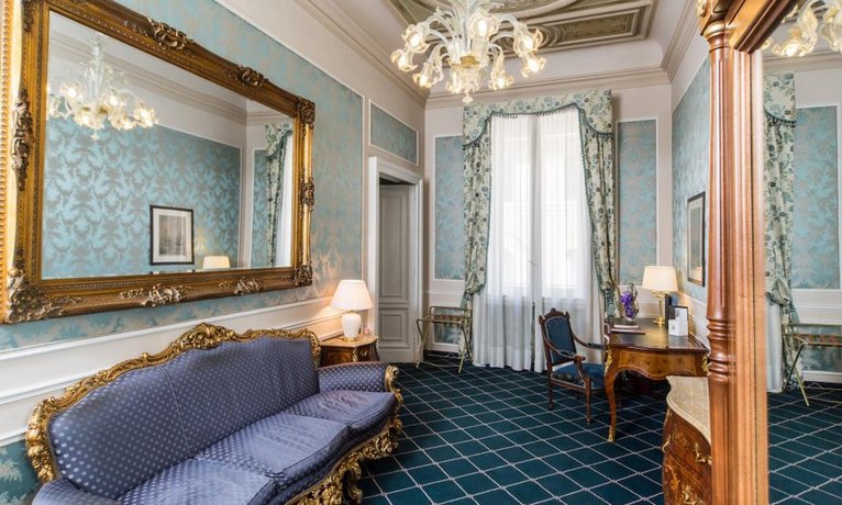 Hotel Bristol Palace